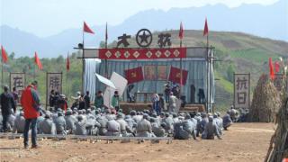 我院学生参演拍摄电视剧《毛泽东》
