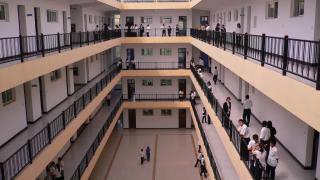 六号教学楼内