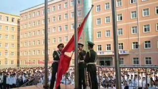 我校升国旗仪式