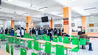 三号餐厅内部.jpg