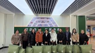 校园多丽人 关怀沁人心——我校为女教职工送上节日祝福